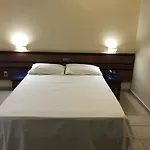 Oft Plaza Oeste Hotel
